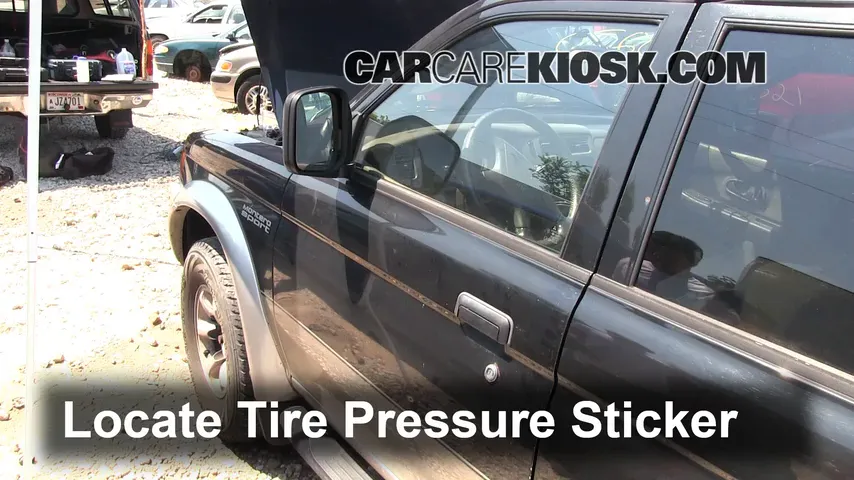 1997 Mitsubishi Montero Sport XLS 3.0L V6 Tires & Wheels Check Tire Pressure